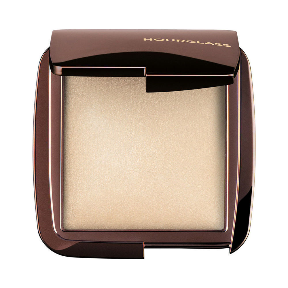 Ambient Lighting Powder Hourglass | DFS Hong Kong SAR