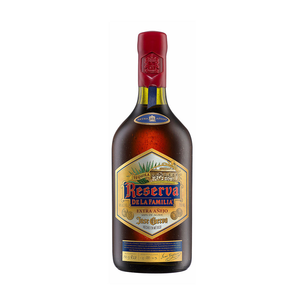 Jose Cuervo® Reserva de la Familia® Extra Añejo 0.75L